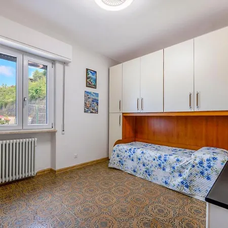 Padulella - Goelba Apartment *